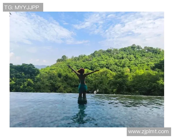 温泉与泳装的完美融合打造舒适休闲度假新体验