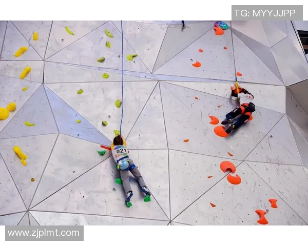 上海攀岩队状态变革引发热议攀岩运动新风潮与挑战 上海攀岩队状态变革引发热议攀岩运动新风潮与挑战